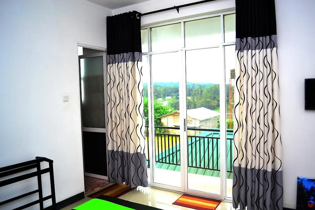 Atm Resort Villa Nuwara Eliya 3*,