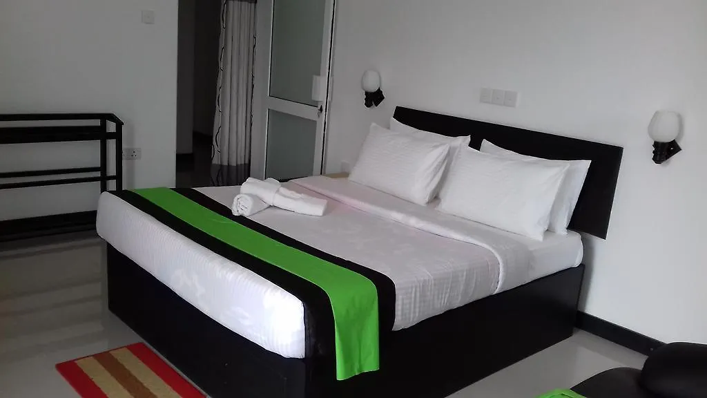 Atm Resort Villa Nuwara Eliya 3*,